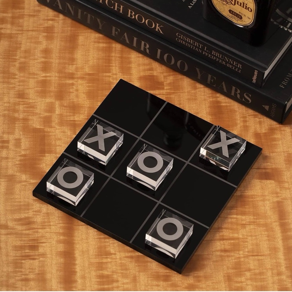 Black and Silver Tic Tac Toe Set